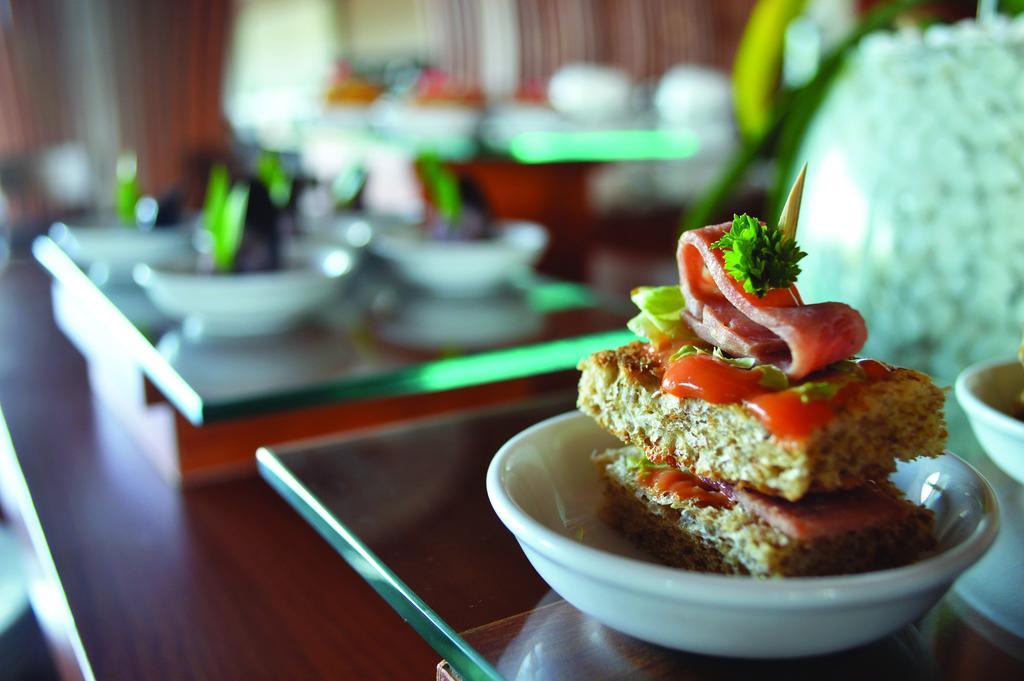 Hotel Santika Pekalongan Zewnętrze zdjęcie