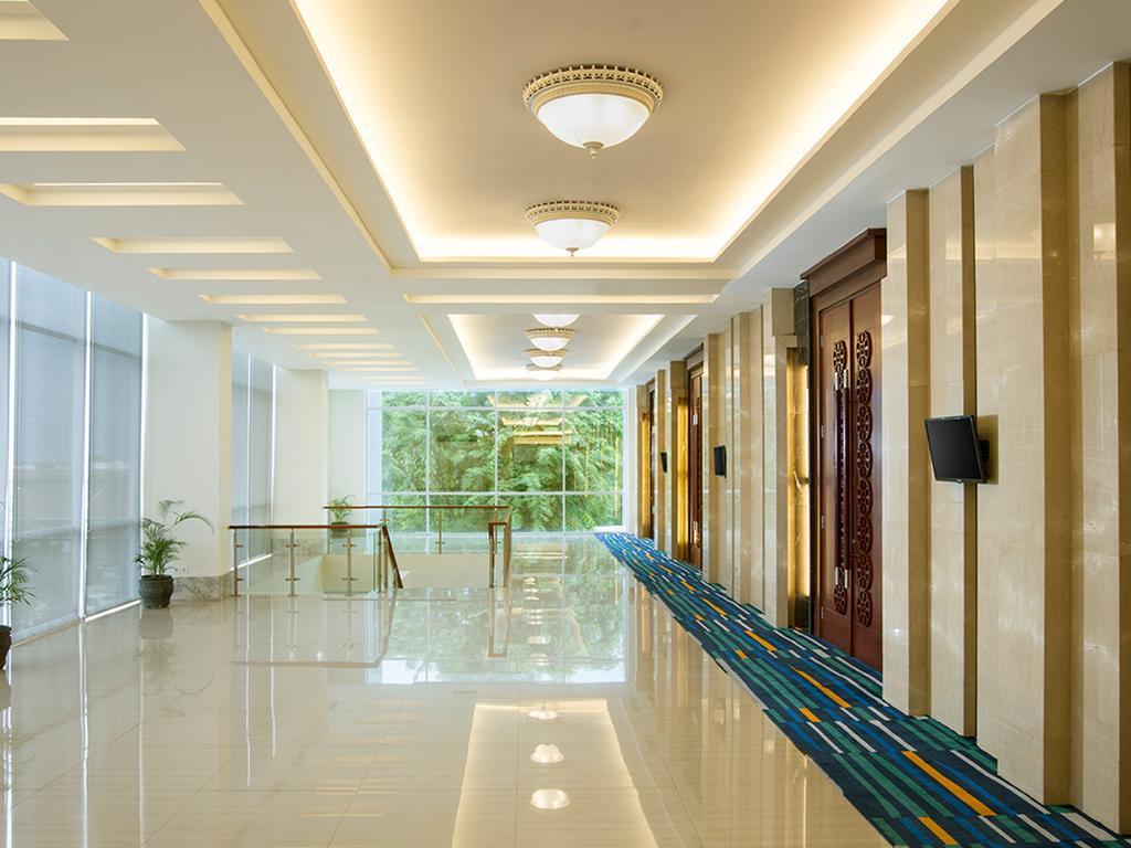 Hotel Santika Pekalongan Zewnętrze zdjęcie