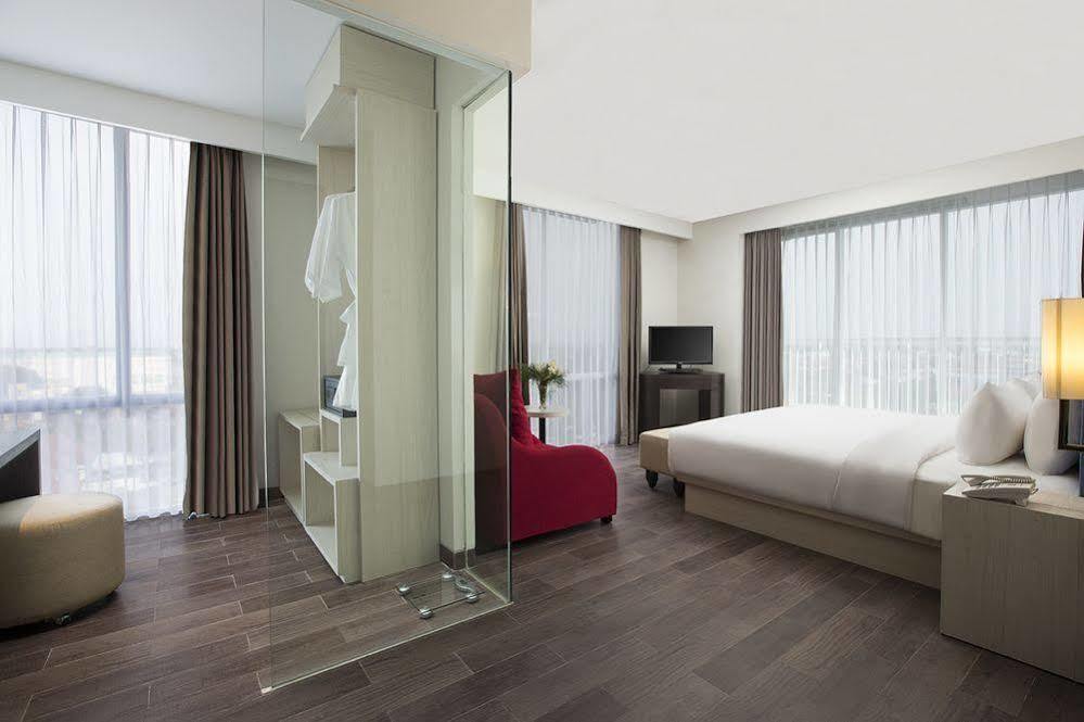 Hotel Santika Pekalongan Zewnętrze zdjęcie